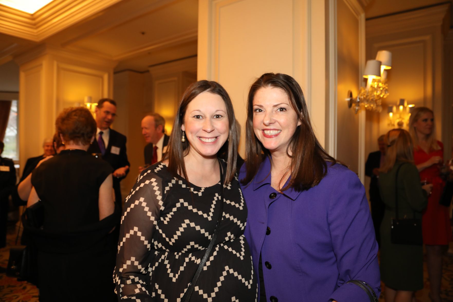 Stephanie Nigh, Kitty Lohrum